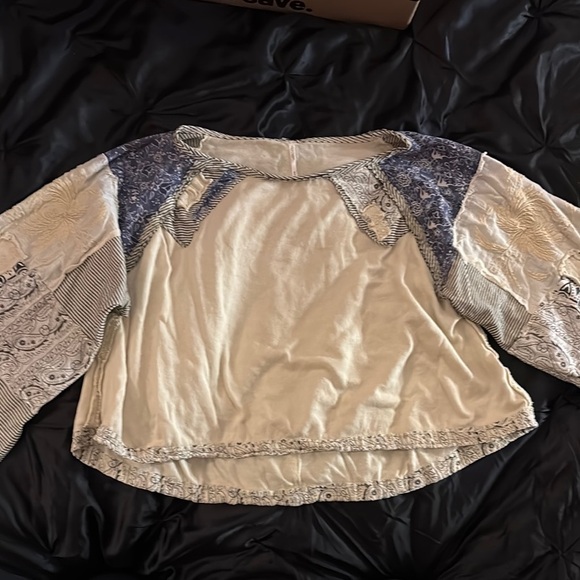 Bohemian Beige and Blue Women's Top - Picture 1 of 10